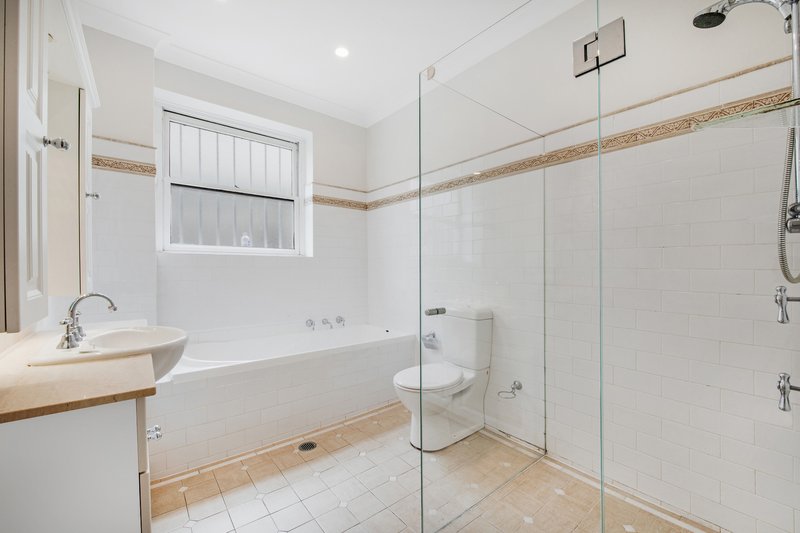 Photo - 9/8 Wulworra Avenue, Cremorne Point NSW 2090 - Image 7