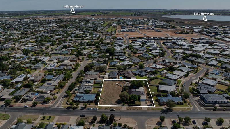 Photo - 980-984 Fifteenth Street, Mildura VIC 3500 - Image 2