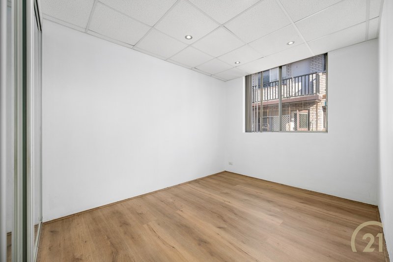 Photo - 9/82 Harris Street, Fairfield NSW 2165 - Image 4
