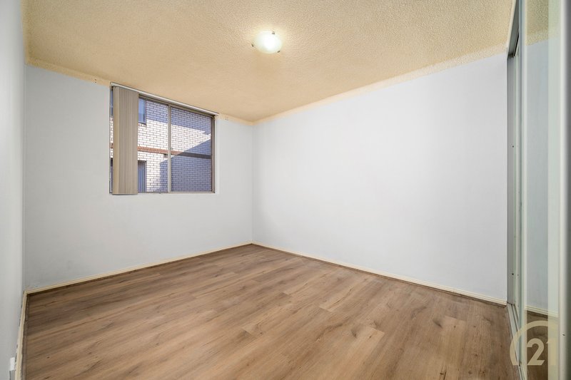 Photo - 9/82 Harris Street, Fairfield NSW 2165 - Image 5