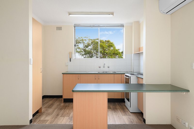 Photo - 9/85-91 Chelmsford Street, Newtown NSW 2042 - Image 3