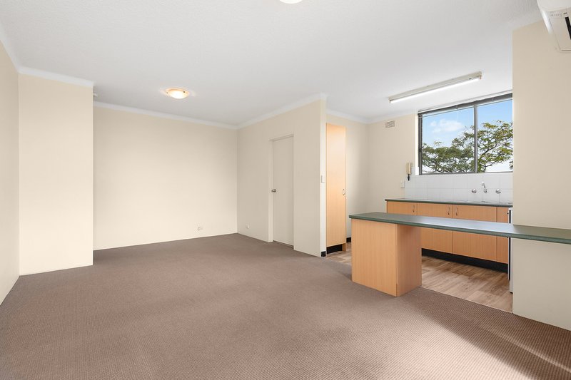 Photo - 9/85-91 Chelmsford Street, Newtown NSW 2042 - Image 6