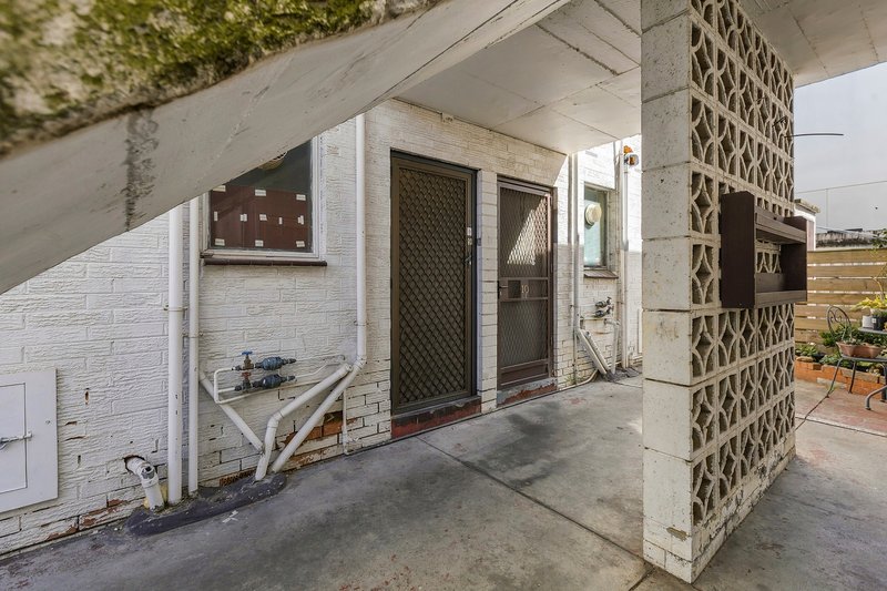 Photo - 9/854 Pascoe Vale Road, Glenroy VIC 3046 - Image 1