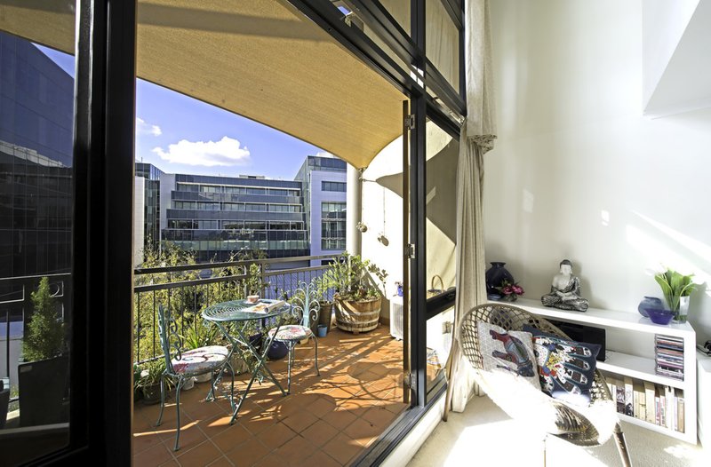 Photo - 98/66 Allara Street, City ACT 2601 - Image 7