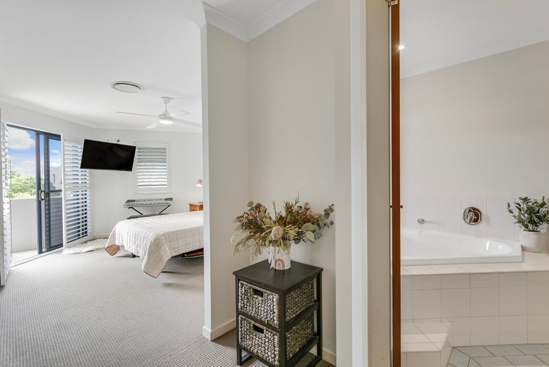 Photo - 9/87-89 Duporth Avenue, Maroochydore QLD 4558 - Image 12