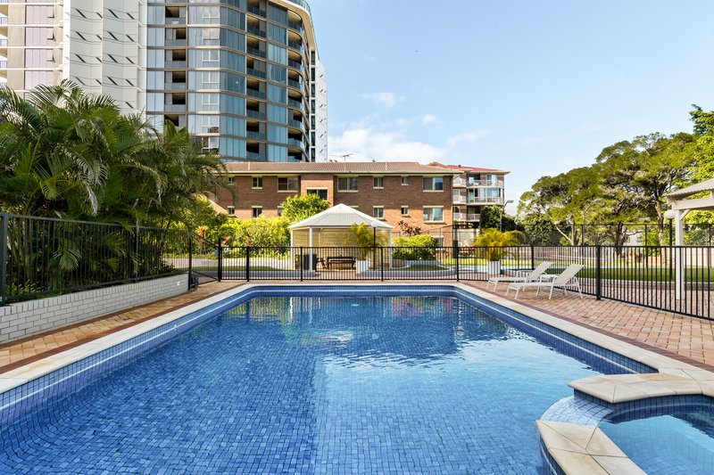 Photo - 9/89 Thorn Street, Kangaroo Point QLD 4169 - Image 16