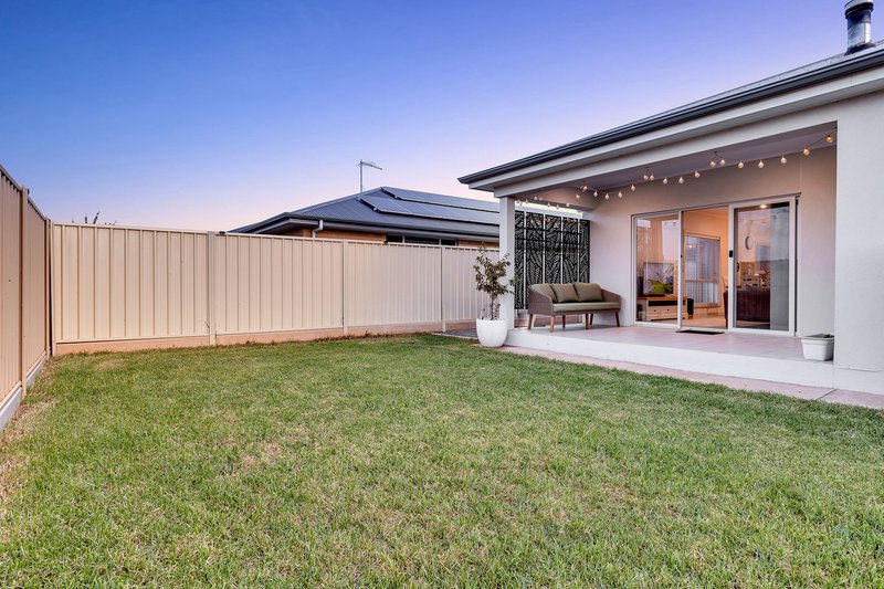 Photo - 98A Brandis Road, Munno Para West SA 5115 - Image 11