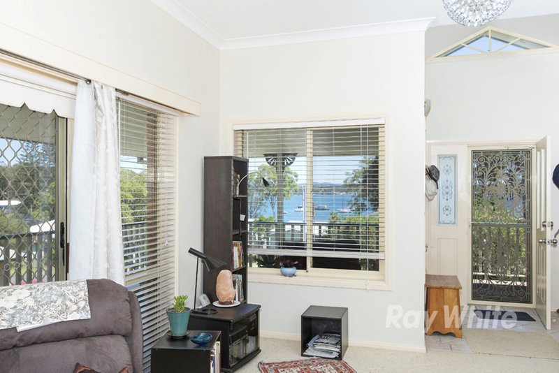 Photo - 98A Watkins Road, Wangi Wangi NSW 2267 - Image 4