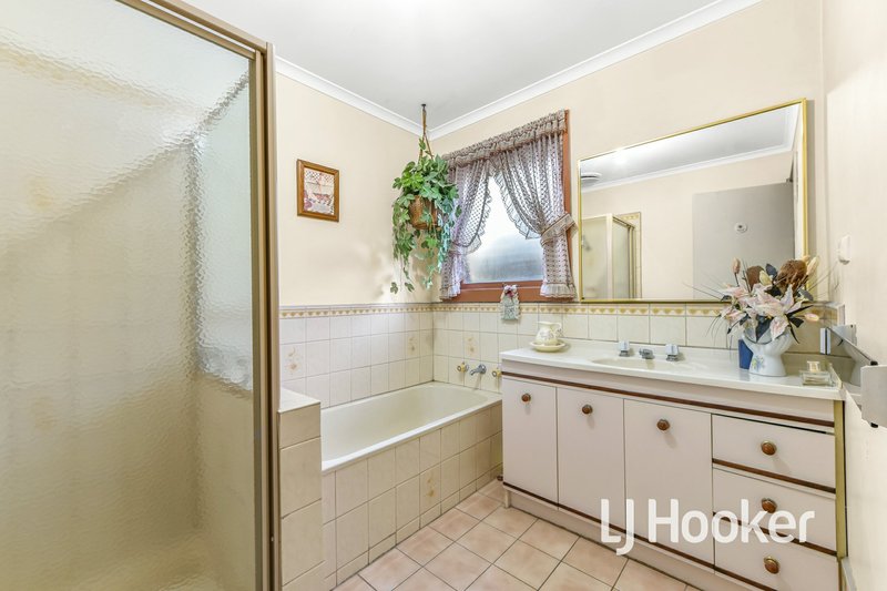 Photo - 99 Albert Road, Hallam VIC 3803 - Image 13