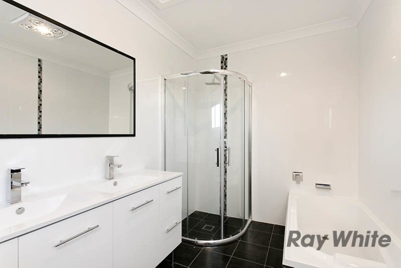 Photo - 99 Albert Street, Unanderra NSW 2526 - Image 6