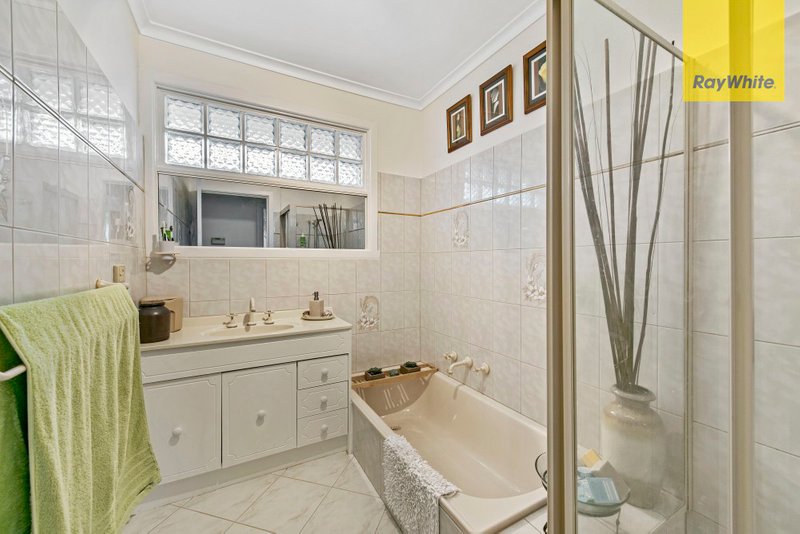 Photo - 99 Anne Road, Knoxfield VIC 3180 - Image 5