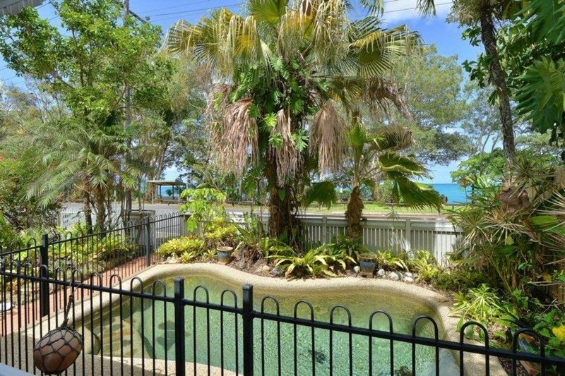 Photo - 99 Arlington Esplanade, Clifton Beach QLD 4879 - Image 3