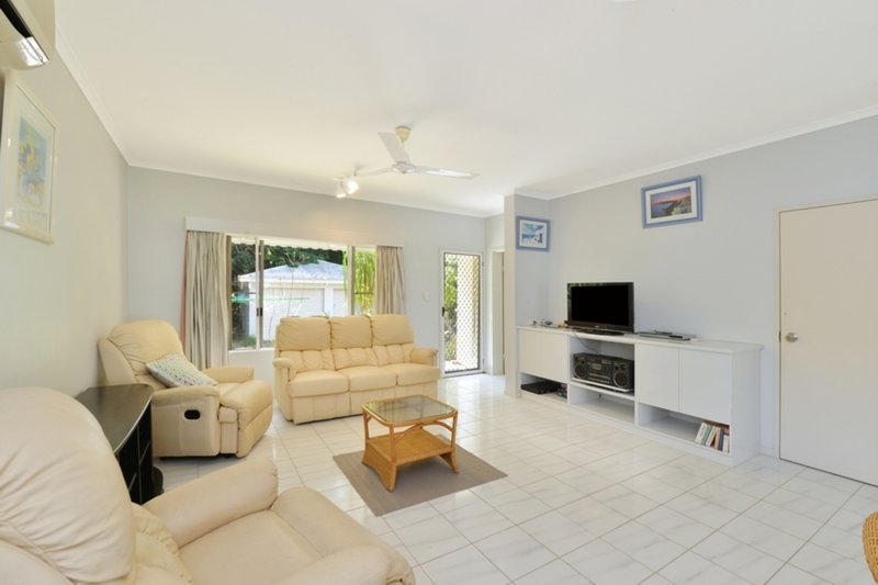 Photo - 99 Arlington Esplanade, Clifton Beach QLD 4879 - Image 4