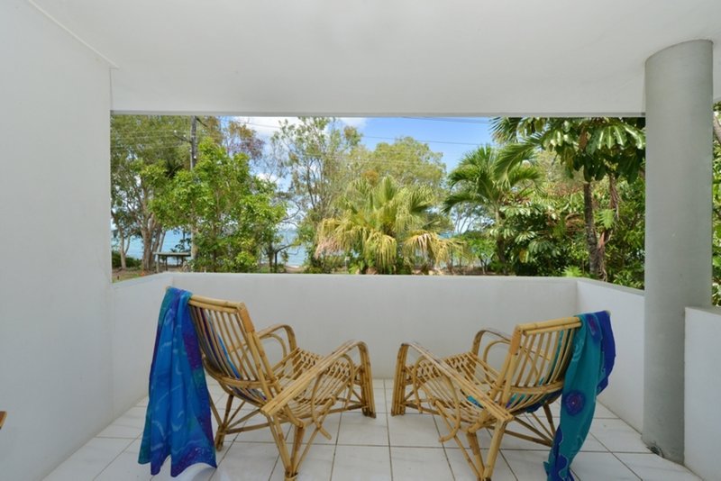 Photo - 99 Arlington Esplanade, Clifton Beach QLD 4879 - Image 11