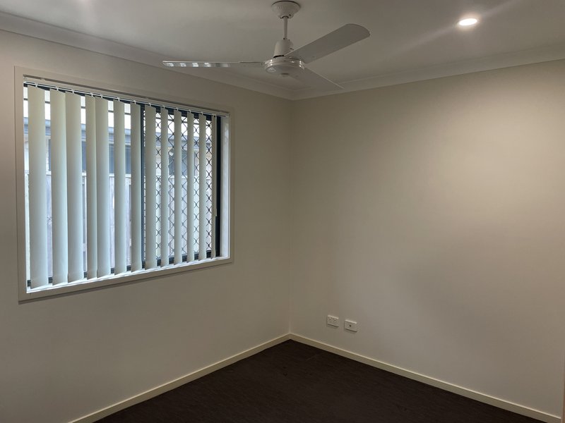Photo - 99 Baptisia Circuit, Caboolture QLD 4510 - Image 8