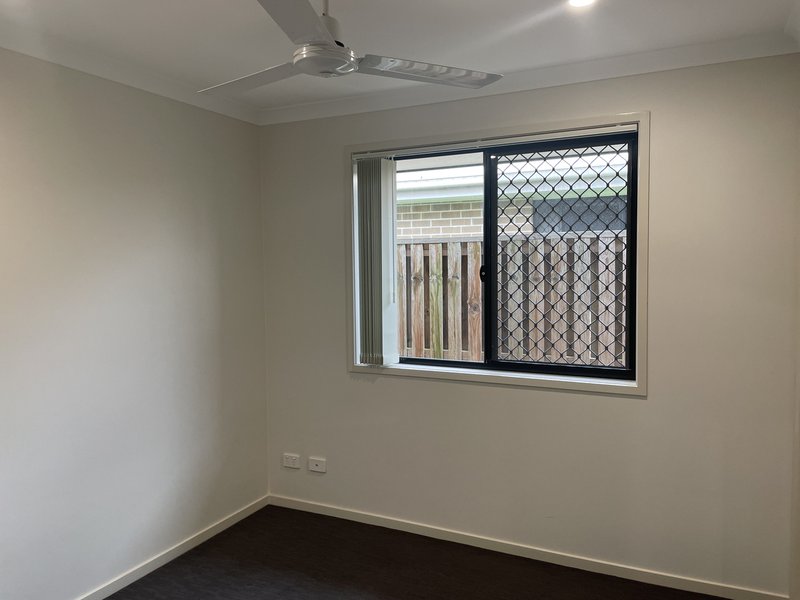 Photo - 99 Baptisia Circuit, Caboolture QLD 4510 - Image 9