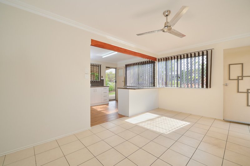 Photo - 99 Barney Street, Barney Point QLD 4680 - Image 13