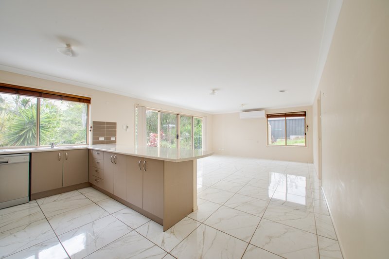 Photo - 99 Beeston Drive, Fernvale QLD 4306 - Image 5