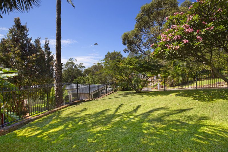 Photo - 99 Bungan Head Road, Newport NSW 2106 - Image 3