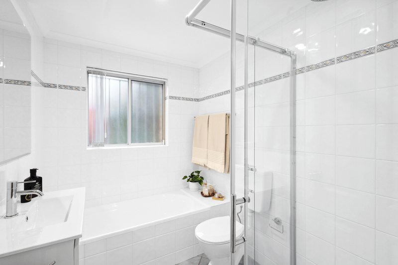 Photo - 9/9 Burne Avenue, Dee Why NSW 2099 - Image 8