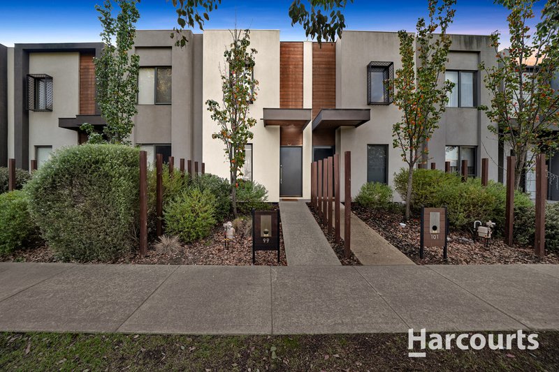 Photo - 99 Campaspe Way, Point Cook VIC 3030 - Image 2