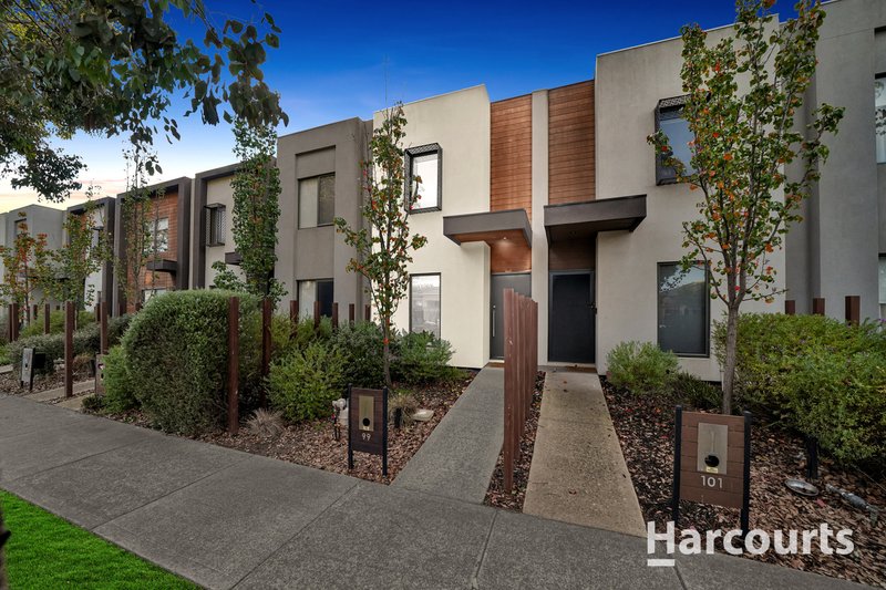 Photo - 99 Campaspe Way, Point Cook VIC 3030 - Image 6