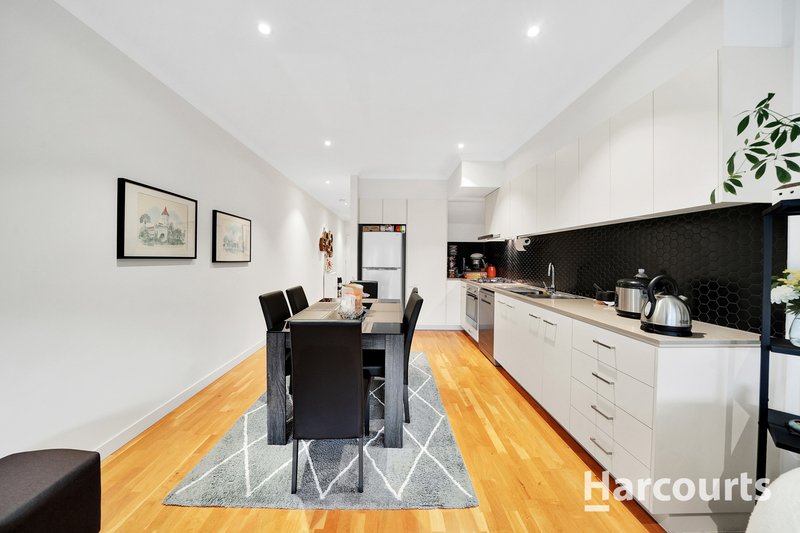 Photo - 99 Campaspe Way, Point Cook VIC 3030 - Image 8