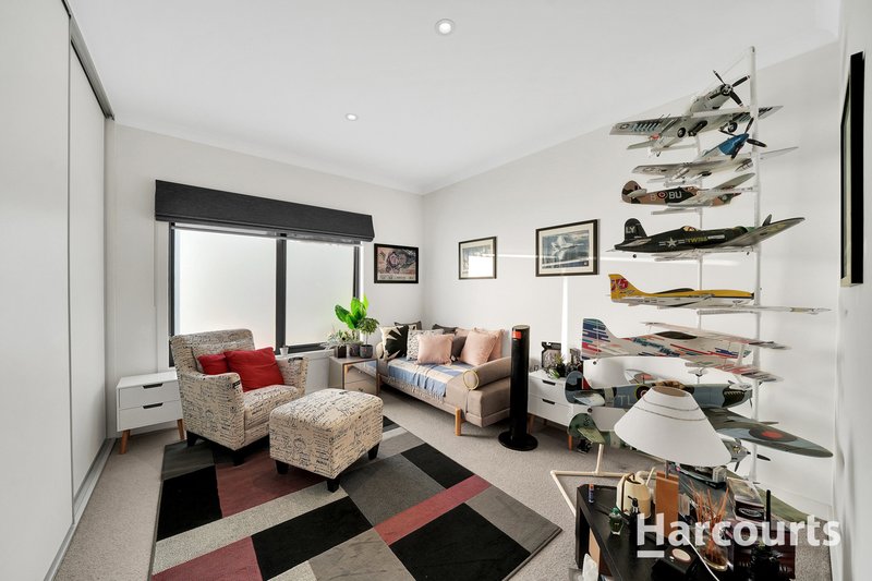 Photo - 99 Campaspe Way, Point Cook VIC 3030 - Image 12