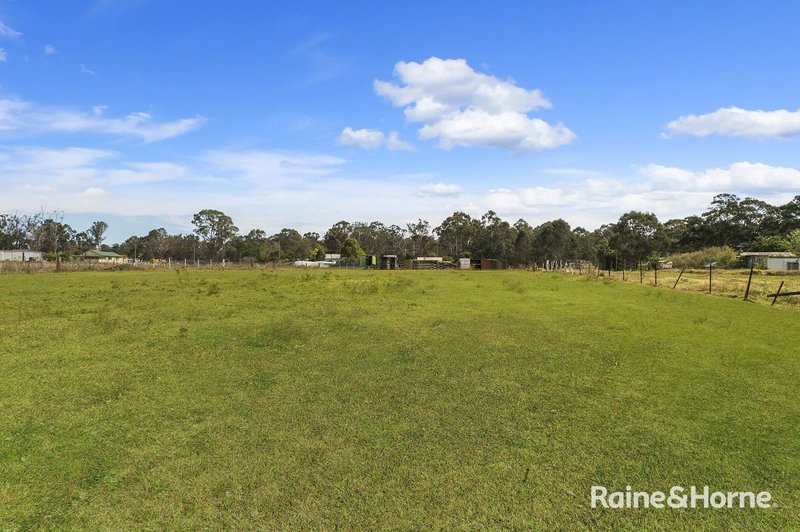 Photo - 99 Carnarvon Road, Riverstone NSW 2765 - Image 4