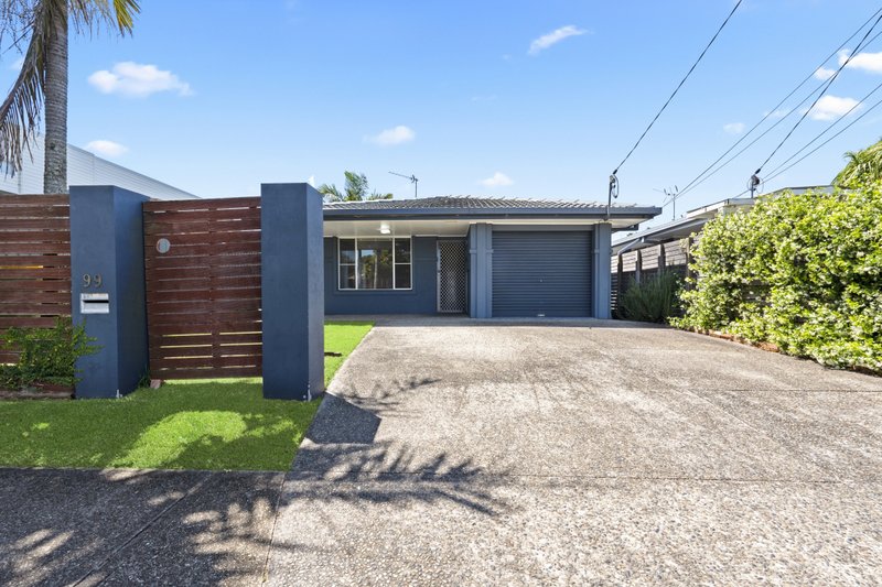 Photo - 99 Chainey Avenue, Miami QLD 4220 - Image 2