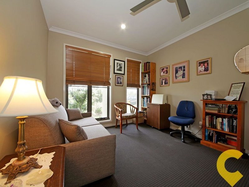 Photo - 99 Cowen Terrace, North Lakes QLD 4509 - Image 12