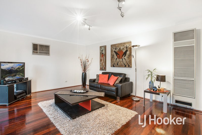 Photo - 99 Darling Way, Narre Warren VIC 3805 - Image 5