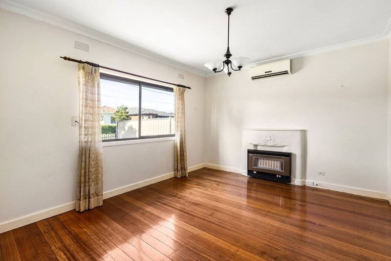 Photo - 99 Denys Street, Fawkner VIC 3060 - Image 4