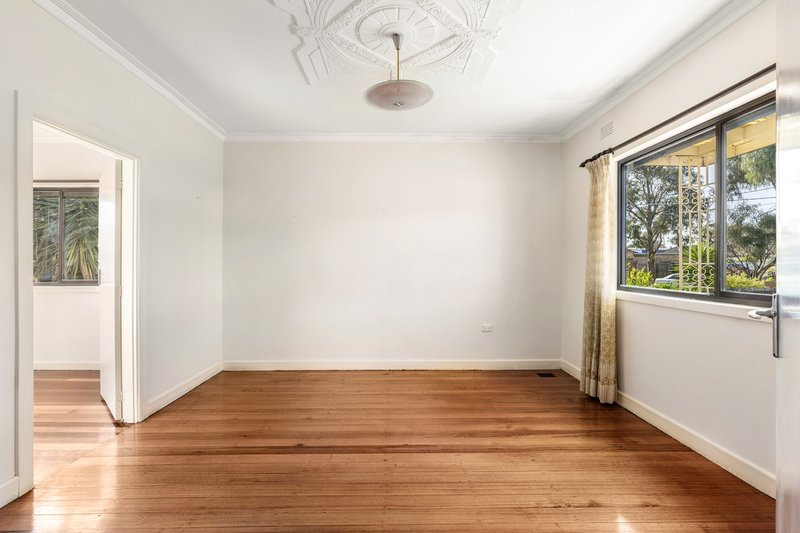 Photo - 99 Denys Street, Fawkner VIC 3060 - Image 5