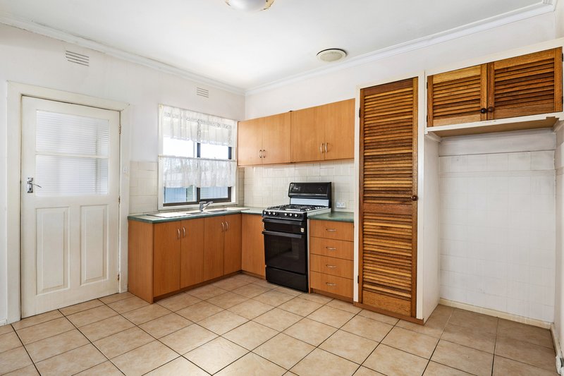 Photo - 99 Denys Street, Fawkner VIC 3060 - Image 7