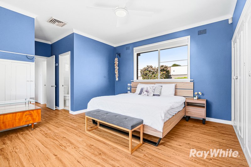 Photo - 99 Girraween Road, Girraween NSW 2145 - Image 10