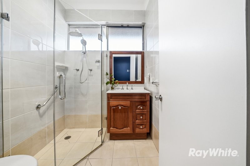 Photo - 99 Girraween Road, Girraween NSW 2145 - Image 11