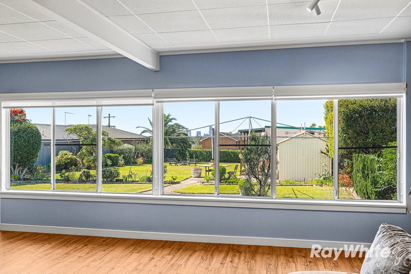 Photo - 99 Girraween Road, Girraween NSW 2145 - Image 15