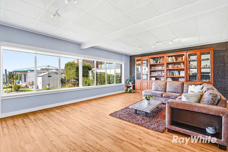 Photo - 99 Girraween Road, Girraween NSW 2145 - Image 16