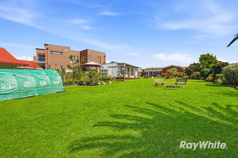 Photo - 99 Girraween Road, Girraween NSW 2145 - Image 21