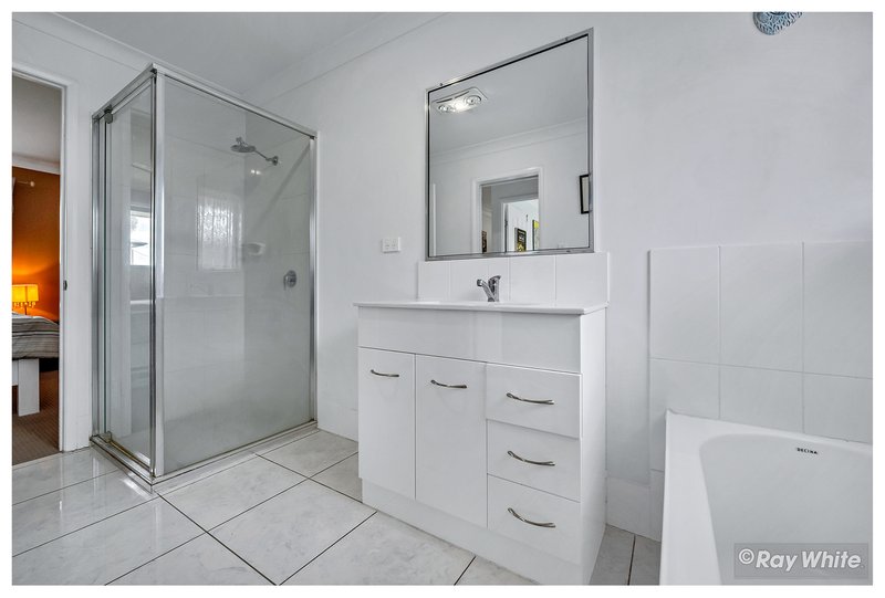 Photo - 99 Hollingsworth Street, Kawana QLD 4701 - Image 10