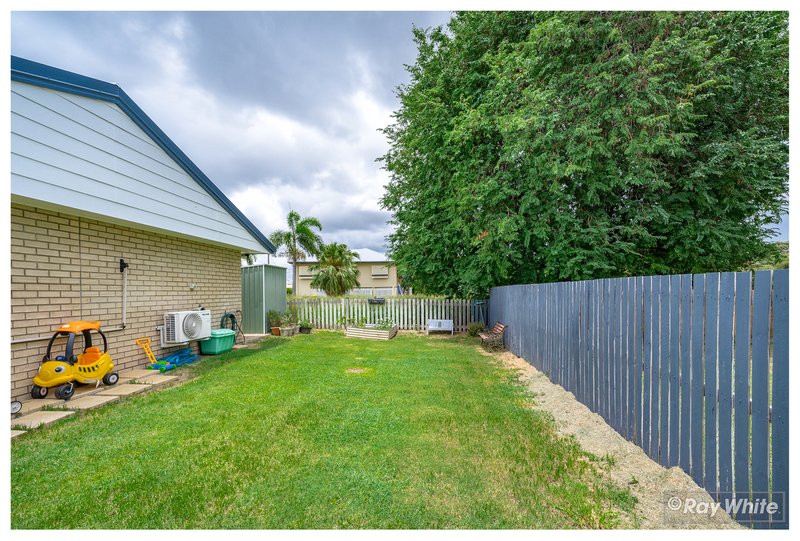 Photo - 99 Hollingsworth Street, Kawana QLD 4701 - Image 19