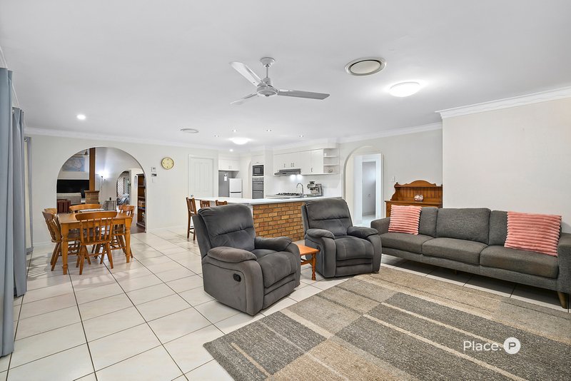 Photo - 99 Jagora Drive, Albany Creek QLD 4035 - Image 6