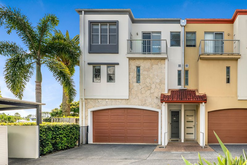 Photo - 99 John Lund Drive, Hope Island QLD 4212 - Image 5