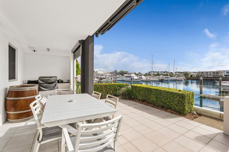 Photo - 99 John Lund Drive, Hope Island QLD 4212 - Image 6