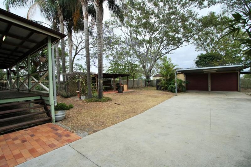 Photo - 99 Kianawah Road, Wynnum West QLD 4178 - Image 2