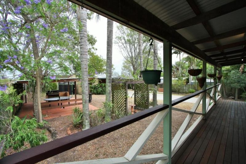 Photo - 99 Kianawah Road, Wynnum West QLD 4178 - Image 3