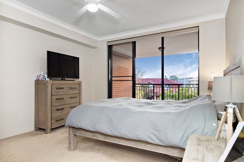 Photo - 9/9 Kilbenny Street, Kellyville Ridge NSW 2155 - Image 5