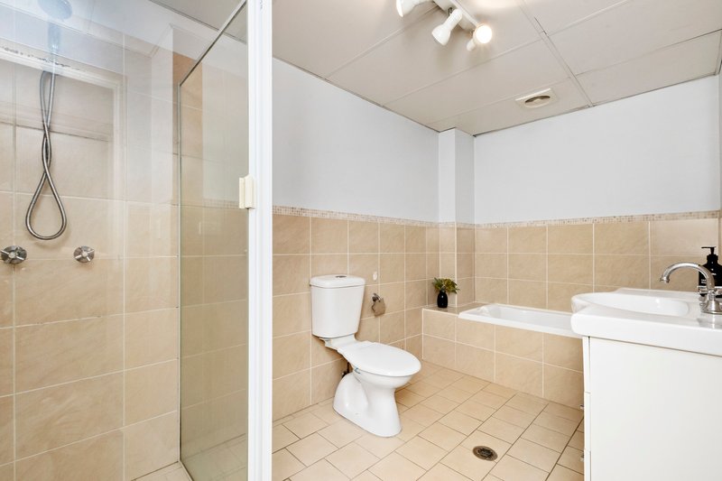 Photo - 9/9 Kilbenny Street, Kellyville Ridge NSW 2155 - Image 6