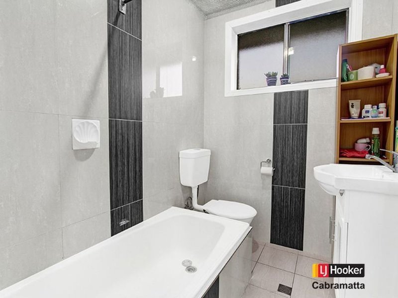 Photo - 9/9 Kurrajong Street, Cabramatta NSW 2166 - Image 6